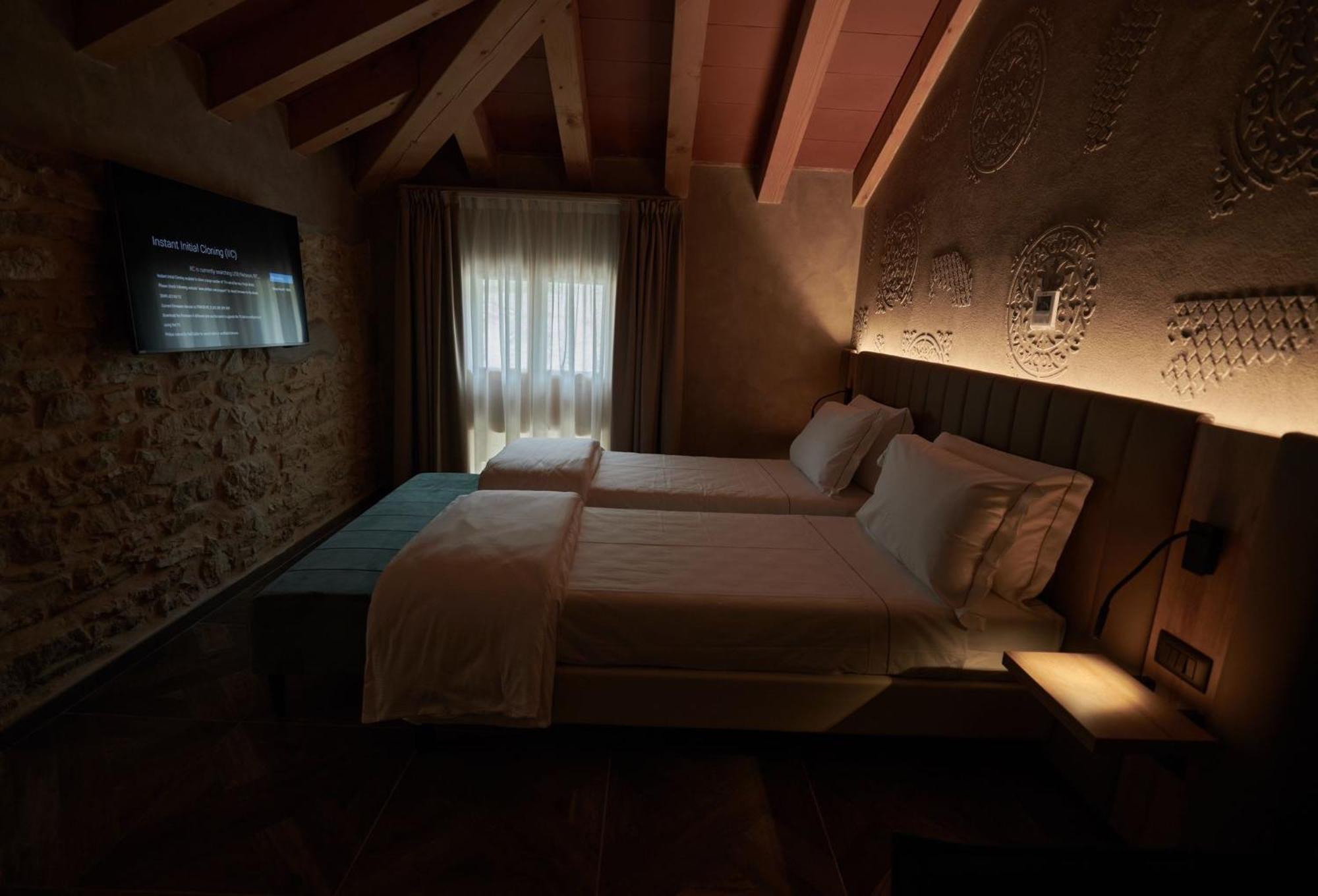 Parc Hotel San Pietro Spiazzi Di Caprino Eksteriør bilde
