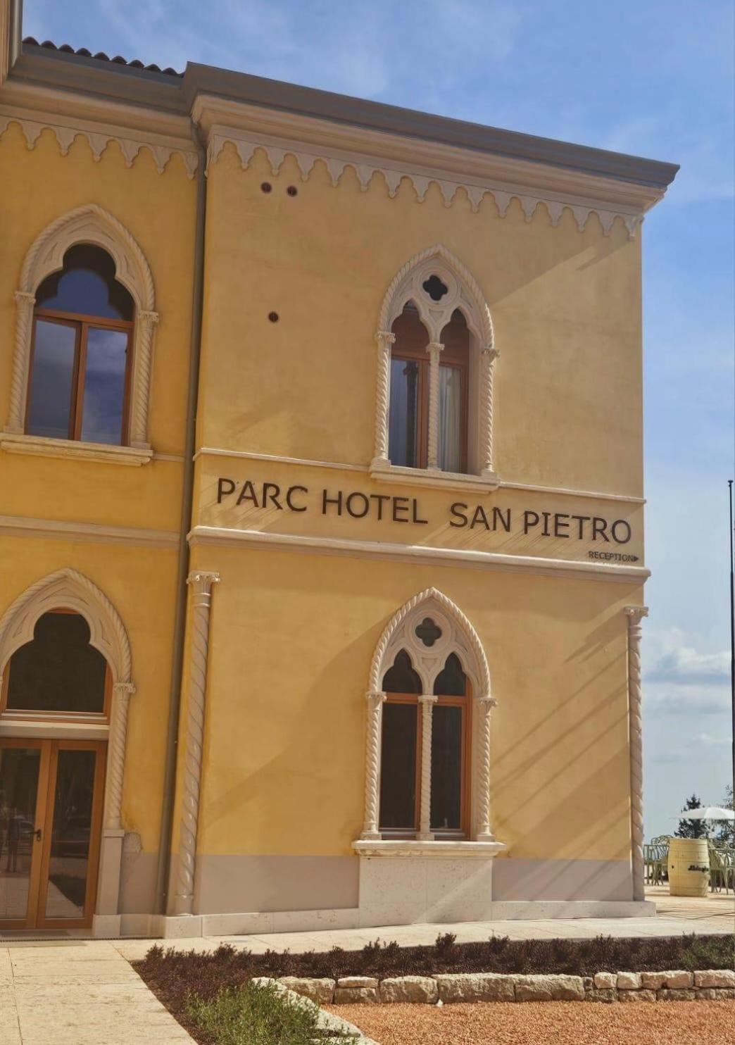 Parc Hotel San Pietro Spiazzi Di Caprino Eksteriør bilde